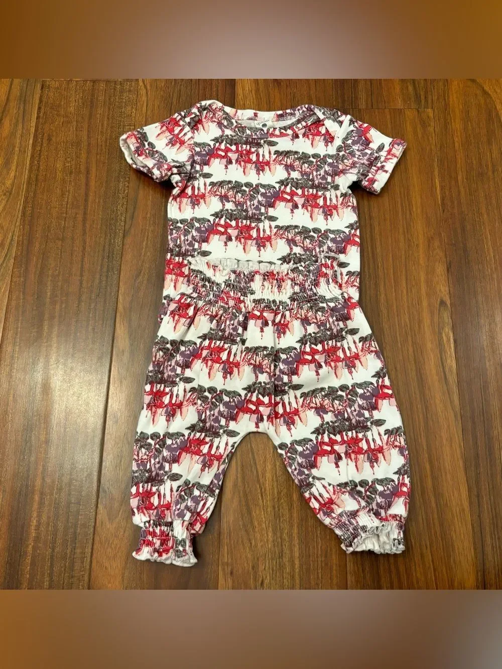 Kate Quinn red/white/green/purple patterned 2 piece set